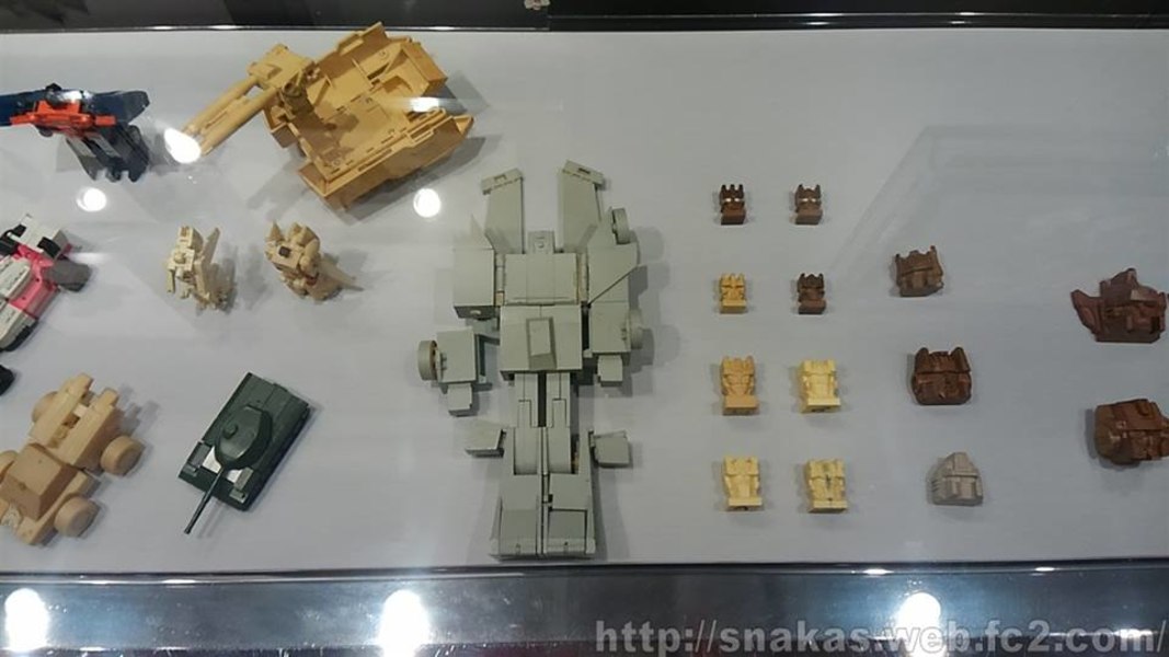 Parco The World Of The Transformers Exhibit Images   Artwork Bumblebee Movie Prototypes Rare Intact Black Zarak  (72 of 72)